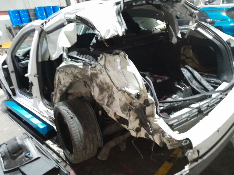 audi a4 berlina (8w2) del año 2017