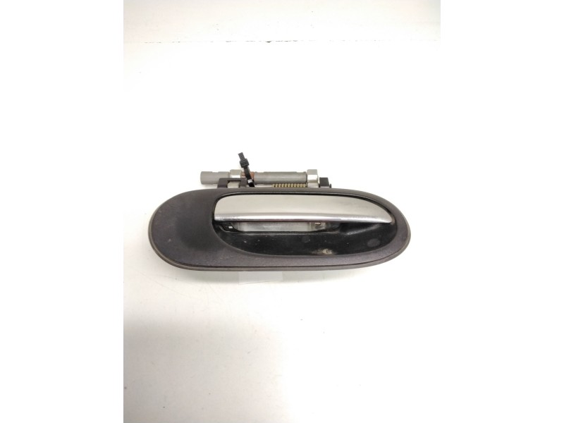 Recambio de maneta exterior trasera derecha para nissan almera ii (n16) 1.8 referencia OEM IAM SA830613  