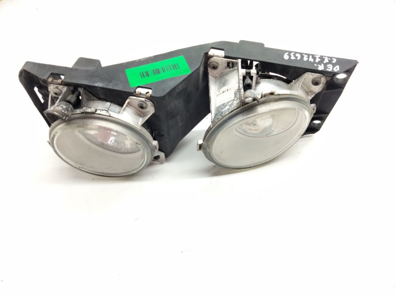 Recambio de faro antiniebla derecho para scania r480 referencia OEM IAM 8923205  