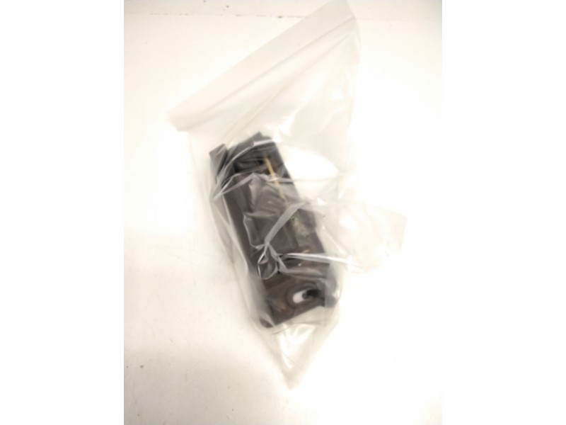 Recambio de maneta exterior porton para nissan almera ii (n16) 1.8 referencia OEM IAM 90810BM461  