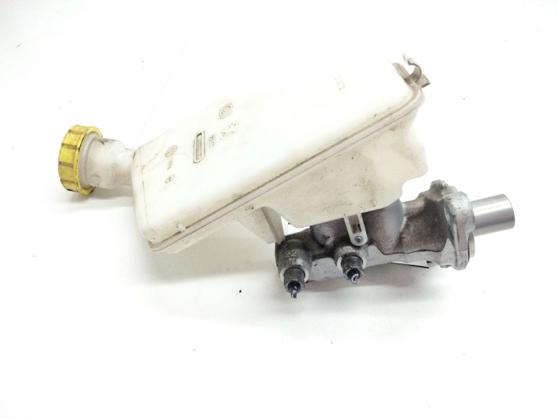 Recambio de bomba freno para citroën c4 cactus feel referencia OEM IAM 32069746  