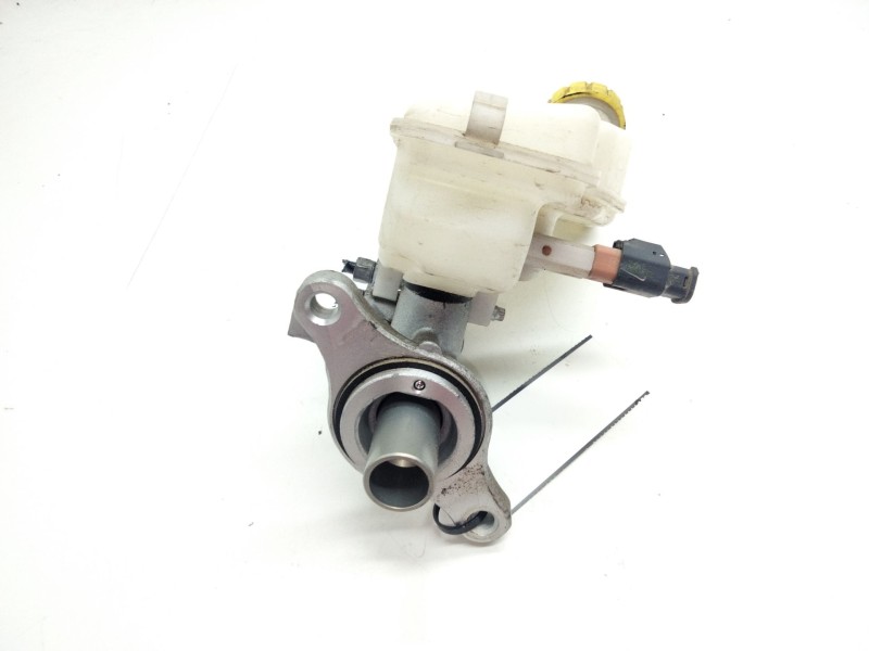 Recambio de bomba freno para citroën c4 cactus feel referencia OEM IAM 32069746  