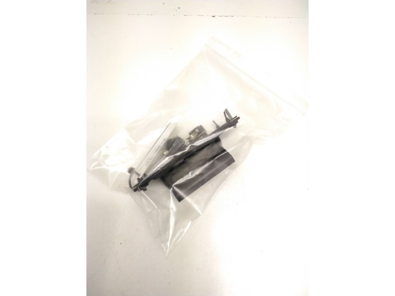 Recambio de maneta exterior porton para nissan almera ii (n16) 1.8 referencia OEM IAM 90810BM461  