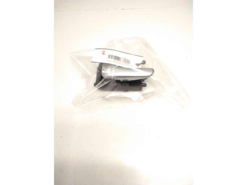 Recambio de maneta interior trasera izquierda para nissan almera ii (n16) 1.5 referencia OEM IAM   
