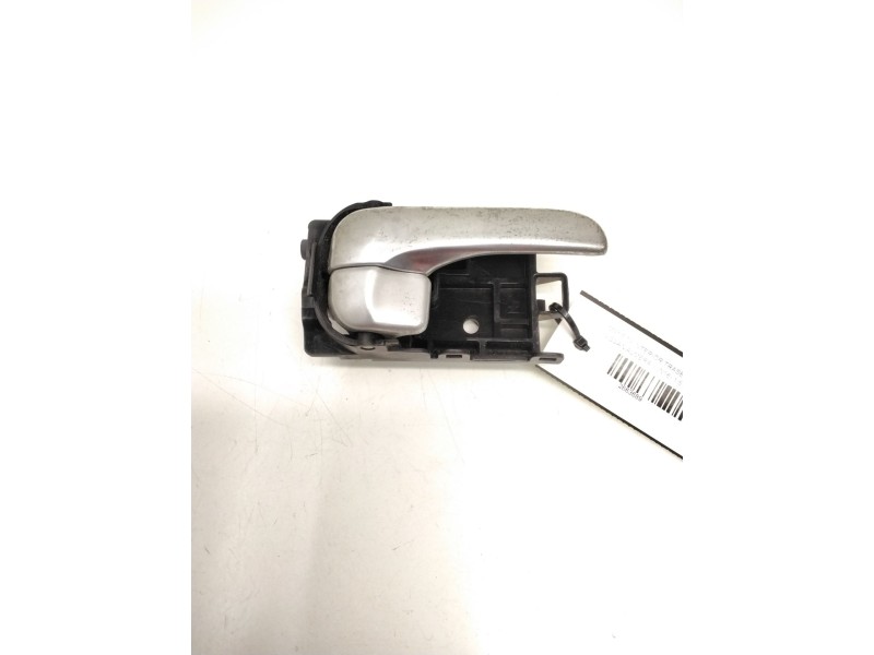 Recambio de maneta interior trasera derecha para nissan almera ii (n16) 1.5 referencia OEM IAM   