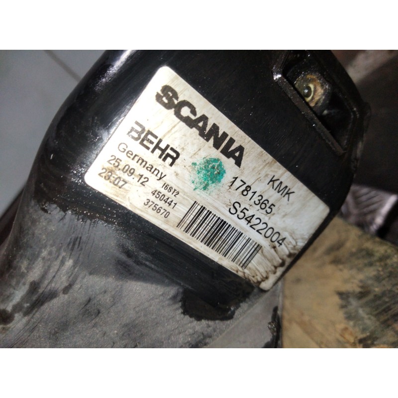 Recambio de radiador agua para scania r480 referencia OEM IAM S5422004  