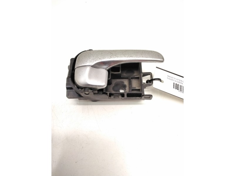 Recambio de maneta interior trasera derecha para nissan almera ii (n16) 1.5 referencia OEM IAM   