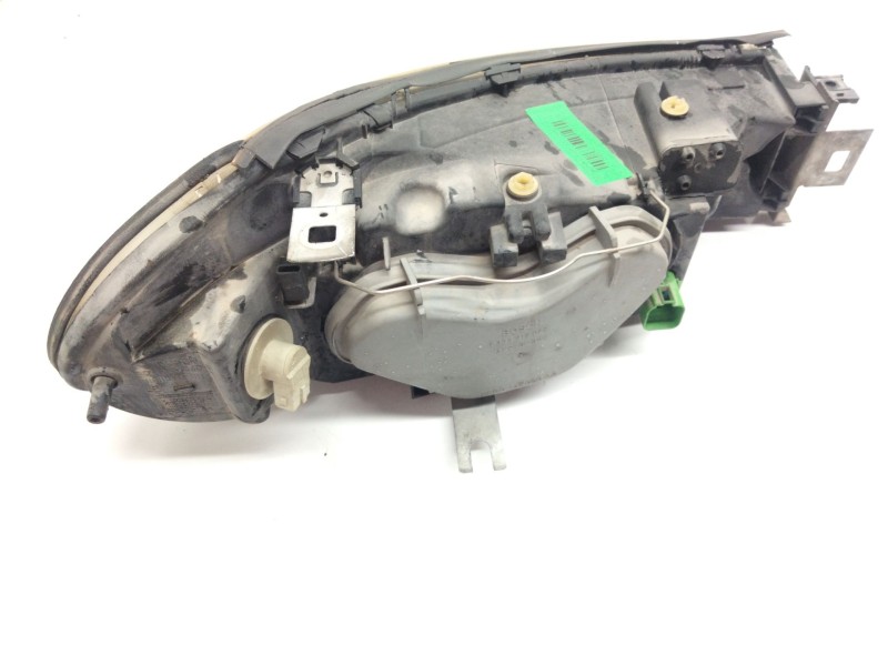 Recambio de faro derecho para ford mondeo ii (bap) 1.8 td referencia OEM IAM   