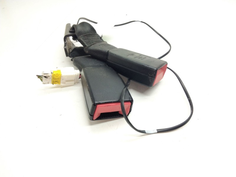 Recambio de enganche cinturon trasero central para citroën c4 cactus feel referencia OEM IAM 98059713XT  