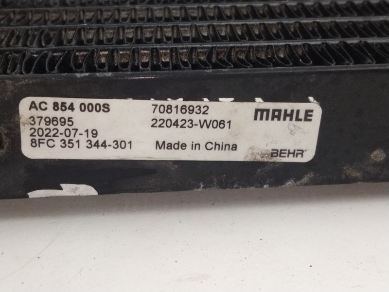 Recambio de condensador / radiador aire acondicionado para scania r480 referencia OEM IAM AC854000S  