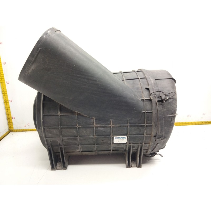 Recambio de caja filtro de aire para scania r480 referencia OEM IAM  1870001 