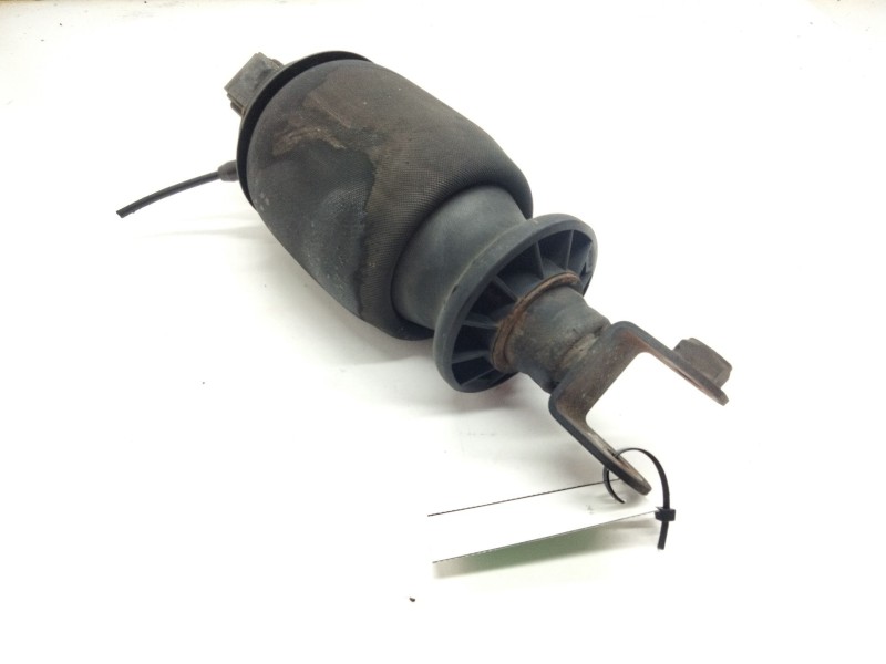 Recambio de amortiguador neumatico cabina delantero para scania r480 referencia OEM IAM   