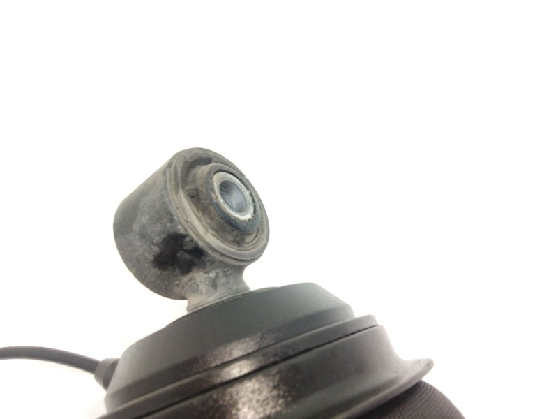 Recambio de amortiguador neumatico cabina delantero para scania r480 referencia OEM IAM   