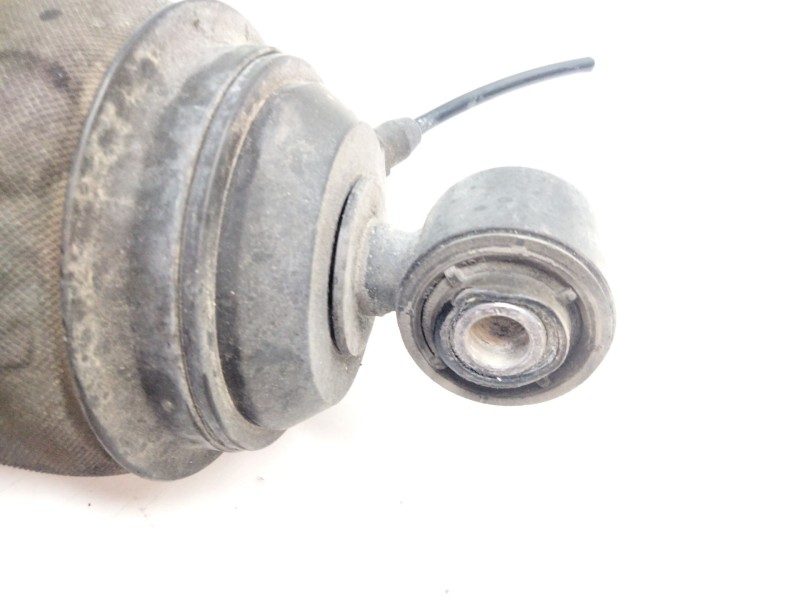 Recambio de amortiguador neumatico cabina delantero para scania r480 referencia OEM IAM   