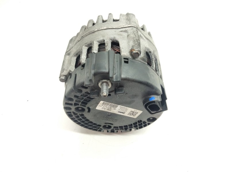 Recambio de alternador para audi a4 berlina (8w2) 2.0 16v tdi referencia OEM IAM 04L903024A  
