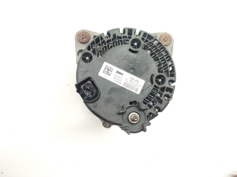 Recambio de alternador para audi a4 berlina (8w2) 2.0 16v tdi referencia OEM IAM 04L903024A  