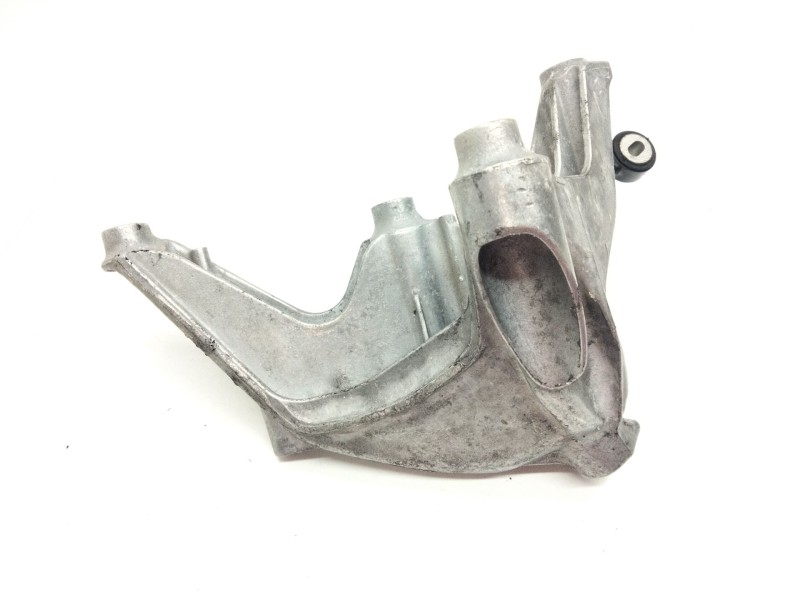Recambio de soporte motor izquierdo superior para audi a4 berlina (8w2) 2.0 16v tdi referencia OEM IAM 4M0199307AD  