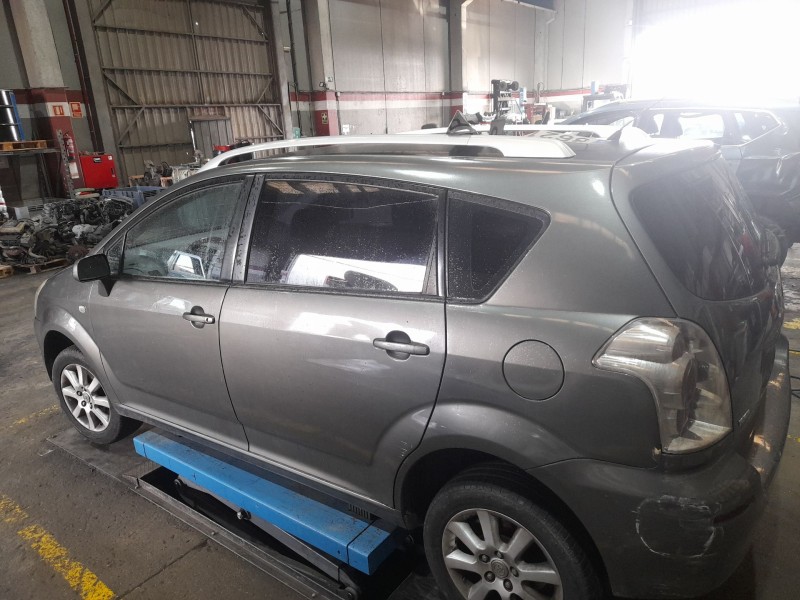 toyota corolla verso (zer_, zze12_, r1_) del año 2006