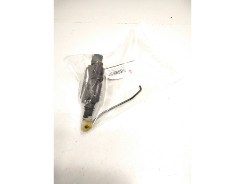 Recambio de motor cierre centralizado porton para nissan almera classic (b10) 1.6 16v referencia OEM IAM 90550BU000  290105