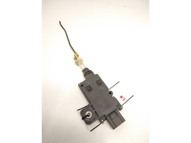 Recambio de motor cierre centralizado porton para nissan almera classic (b10) 1.6 16v referencia OEM IAM 90550BU000  318205