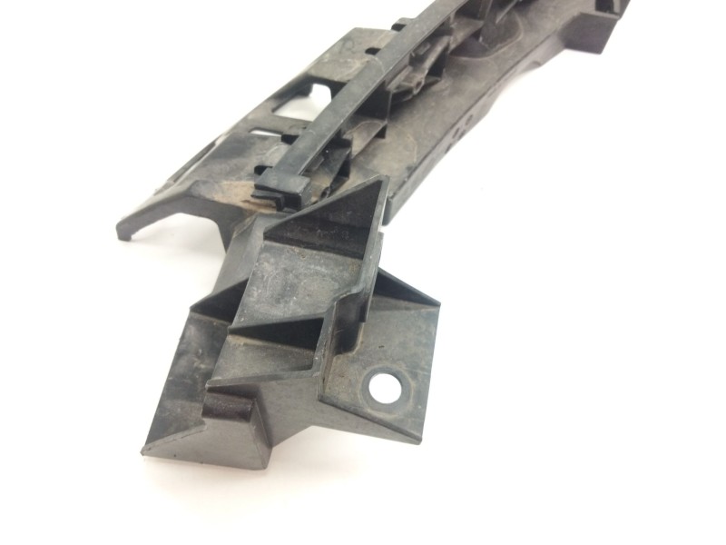 Recambio de soporte faro derecho para seat ateca (kh7) referencia OEM IAM   