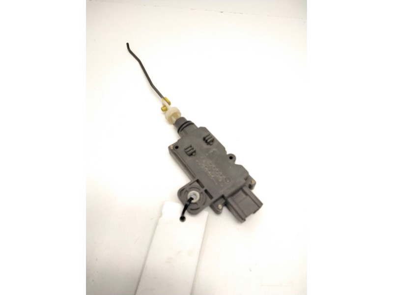 Recambio de motor cierre centralizado porton para nissan almera classic (b10) 1.6 16v referencia OEM IAM 90550BU000  298105