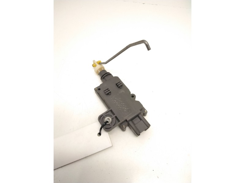Recambio de motor cierre centralizado porton para nissan almera classic (b10) 1.6 16v referencia OEM IAM 90550BU000  298105