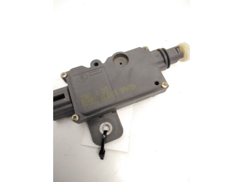 Recambio de motor cierre centralizado porton para nissan almera classic (b10) 1.6 16v referencia OEM IAM 90550BU000  298105