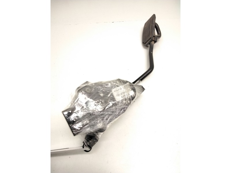 Recambio de potenciometro pedal para nissan almera tino (v10) 2.2 dci referencia OEM IAM 18002BU410 HELLA 6PV00862004