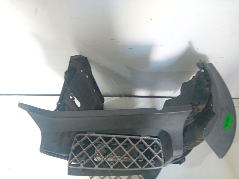 Recambio de estribo de cabina derecho para scania r480 referencia OEM IAM   