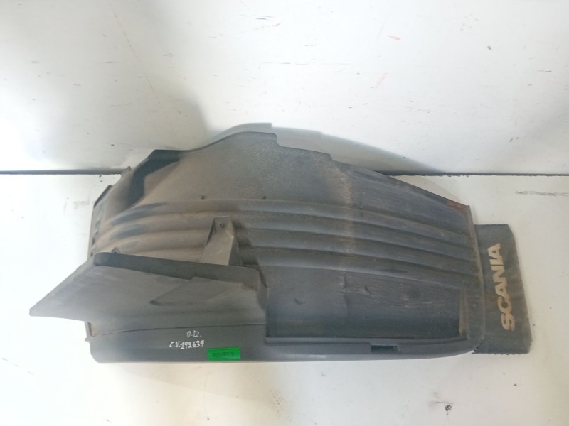 Recambio de guardabarro de cabina del. izq. para scania r480 referencia OEM IAM 1431933LH7321  