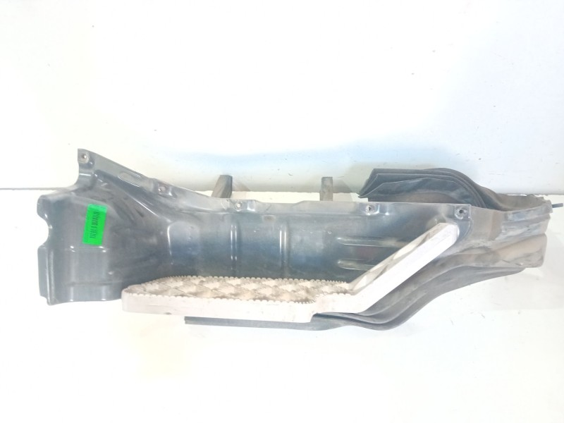 Recambio de estribo de cabina izquierdo para scania r480 referencia OEM IAM   