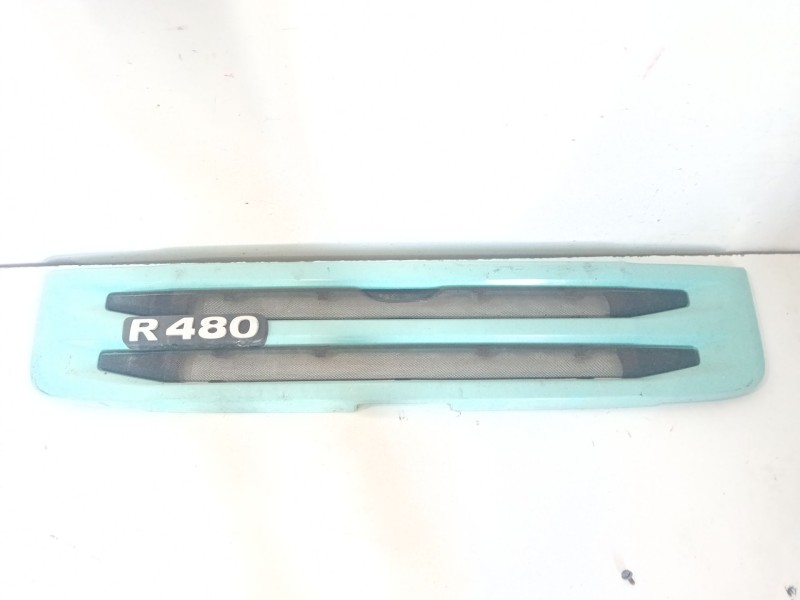 Recambio de rejilla delantera para scania r480 referencia OEM IAM 1885940  