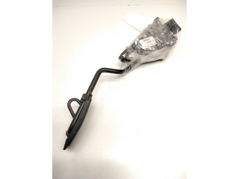 Recambio de potenciometro pedal para nissan almera tino (v10) 2.2 dci referencia OEM IAM 18002BU400 HELLA 6PV00862005