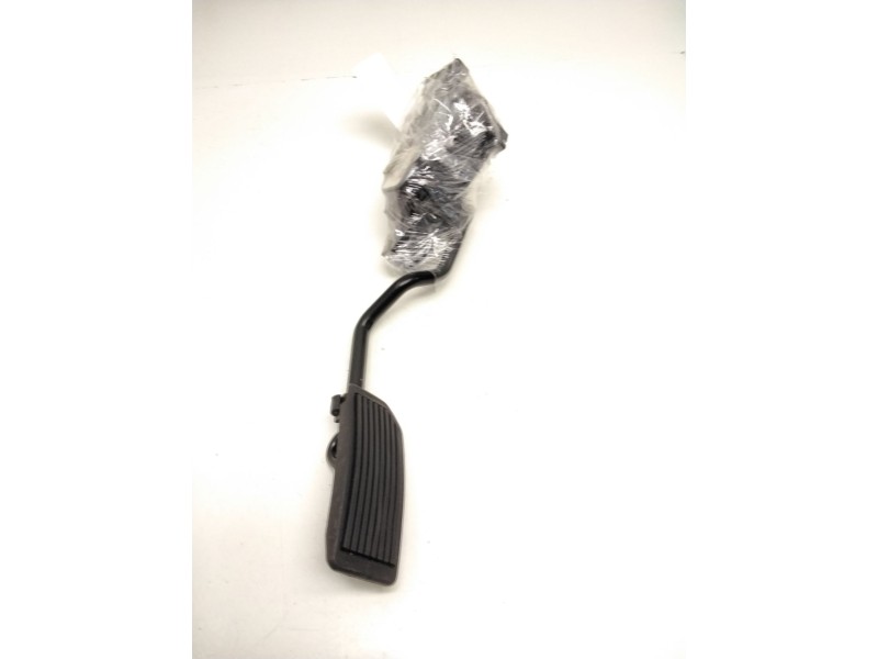 Recambio de potenciometro pedal para nissan almera tino (v10) 1.8 referencia OEM IAM 18002BU400 HELLA 6PV00862005
