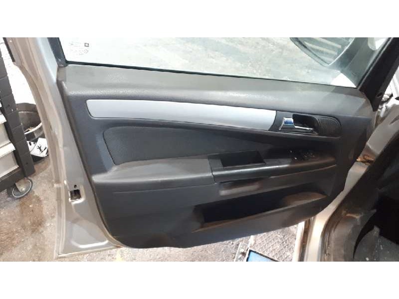 opel zafira b del año 2007