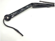 Recambio de brazo limpia delantero izquierdo para scania r480 referencia OEM IAM    2