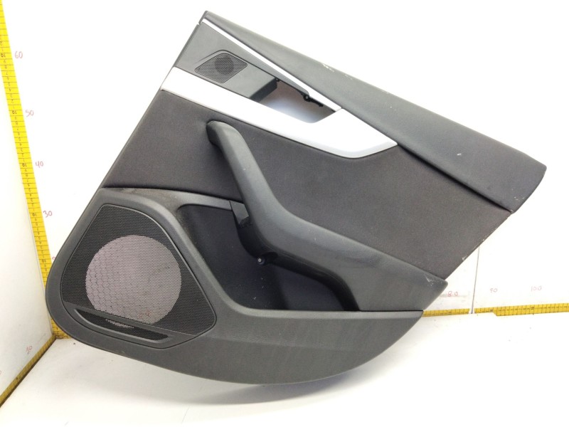 Recambio de guarnecido puerta trasera derecha para audi a4 berlina (8w2) 2.0 16v tdi referencia OEM IAM   