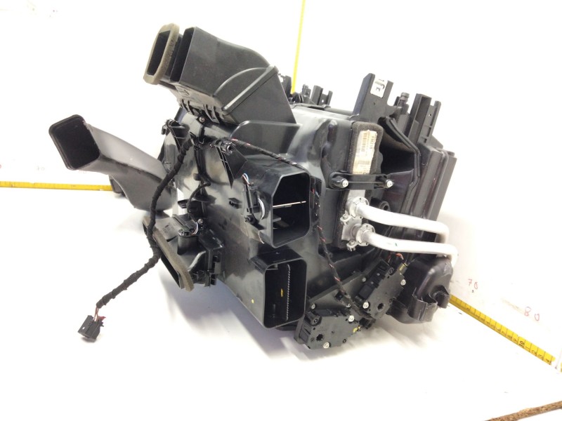 Recambio de calefaccion entera normal para audi a4 berlina (8w2) 2.0 16v tdi referencia OEM IAM 8W1816005J  