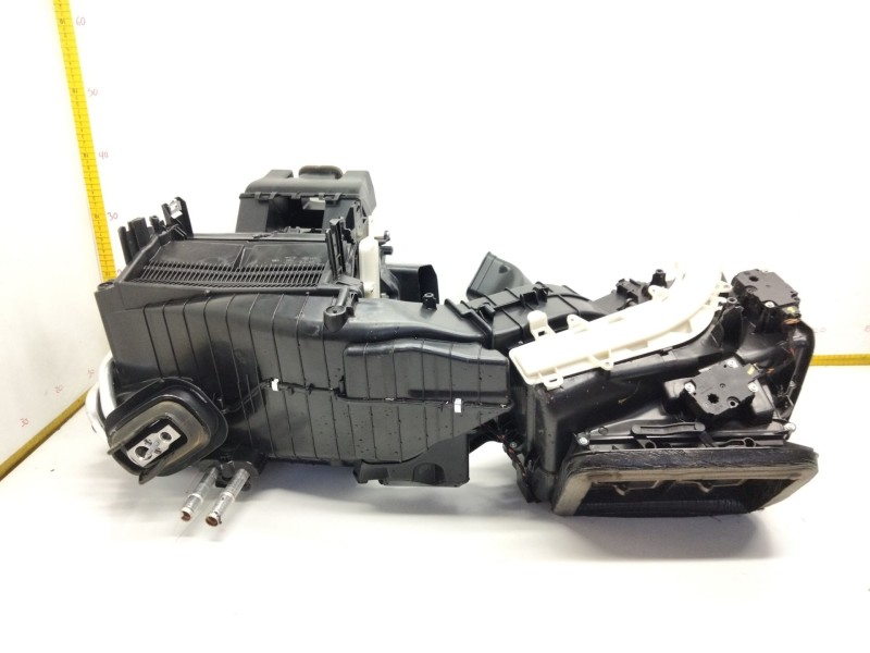 Recambio de calefaccion entera normal para audi a4 berlina (8w2) 2.0 16v tdi referencia OEM IAM 8W1816005J  