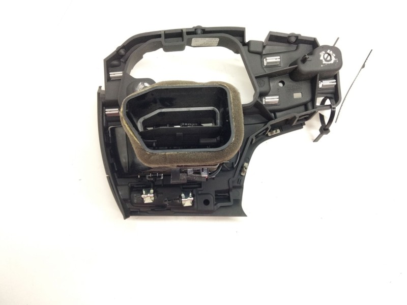 Recambio de aireador izquierdo para audi a4 berlina (8w2) 2.0 16v tdi referencia OEM IAM 8W1820901B  