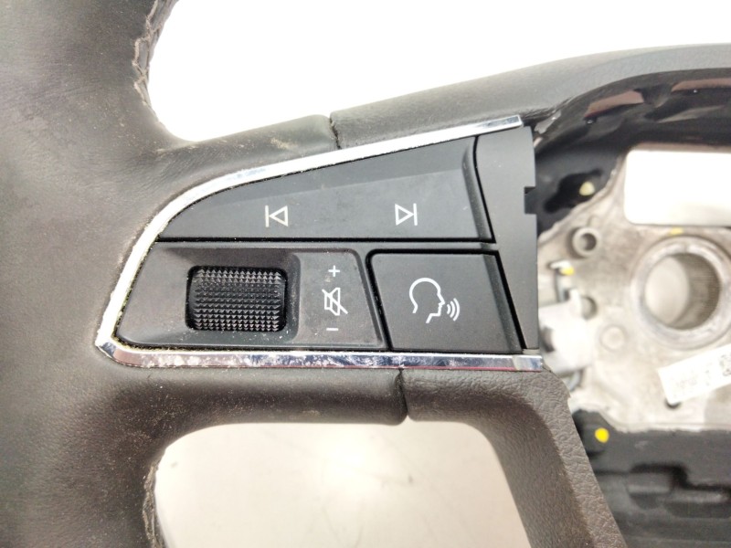 Recambio de volante para seat ateca (kh7) referencia OEM IAM 575419091F  
