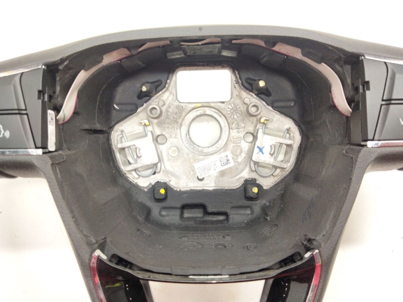 Recambio de volante para seat ateca (kh7) referencia OEM IAM 575419091F  