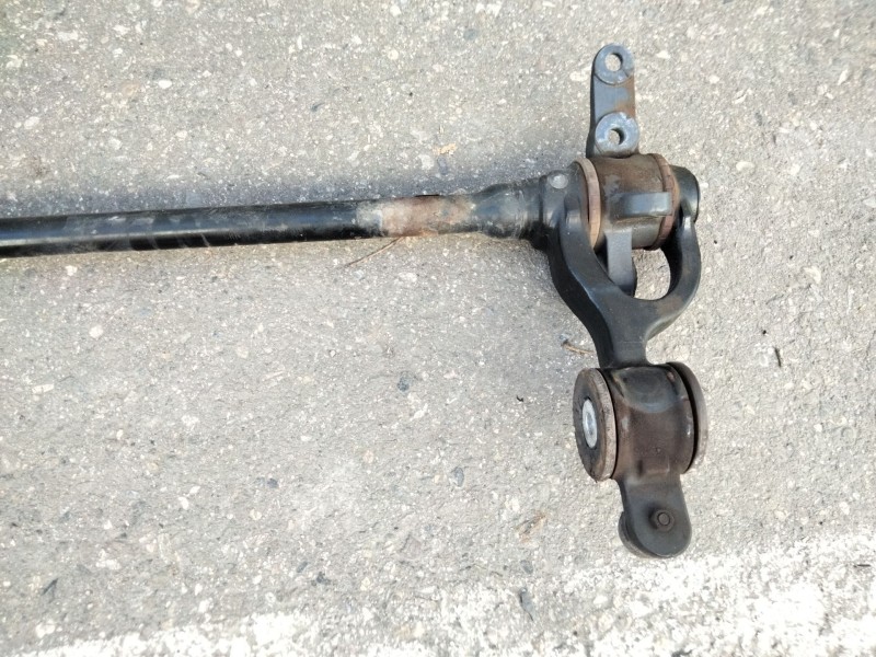 Recambio de barra estabilizadora de cabina delantero para scania r480 referencia OEM IAM 1885873  