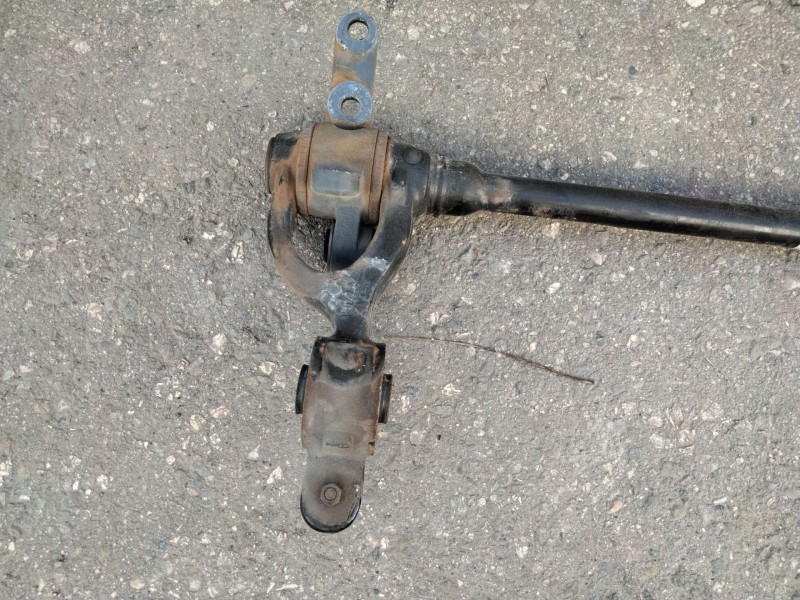 Recambio de barra estabilizadora de cabina delantero para scania r480 referencia OEM IAM 1885873  