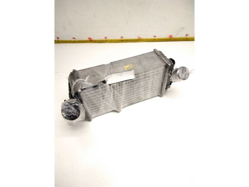Recambio de intercooler para hyundai i30 (gd) tecno referencia OEM IAM 282702A570  
