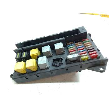 CAJA FUSIBLES 9065450201 