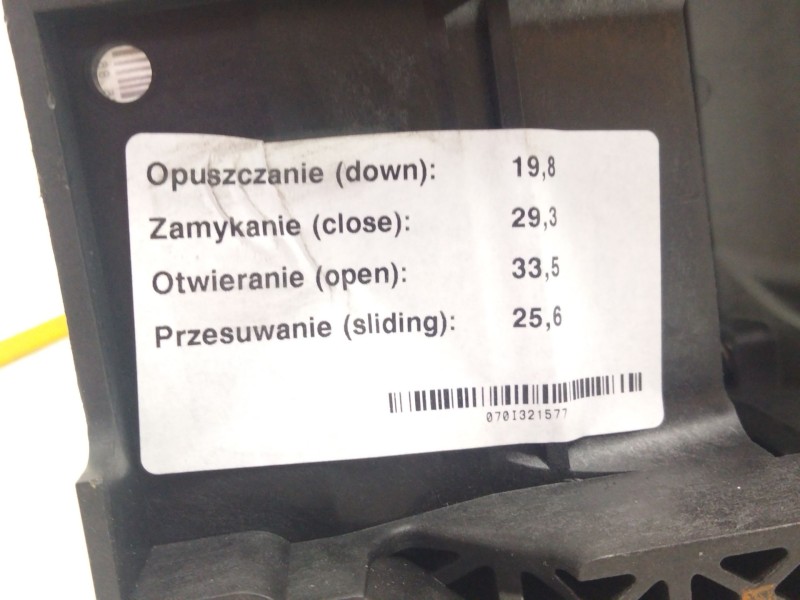 Recambio de reposabrazos para seat ateca (kh7) referencia OEM IAM   