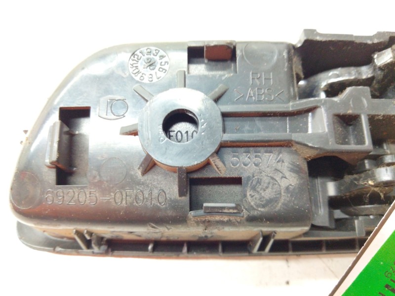 Recambio de maneta interior trasera derecha para toyota corolla verso (zer_, zze12_, r1_) 2.2 d-4d (aur10_) referencia OEM IAM 6