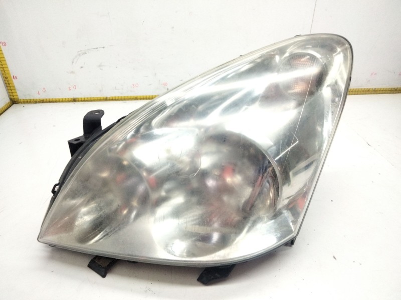 Recambio de faro izquierdo para toyota corolla verso (zer_, zze12_, r1_) 2.2 d-4d (aur10_) referencia OEM IAM   